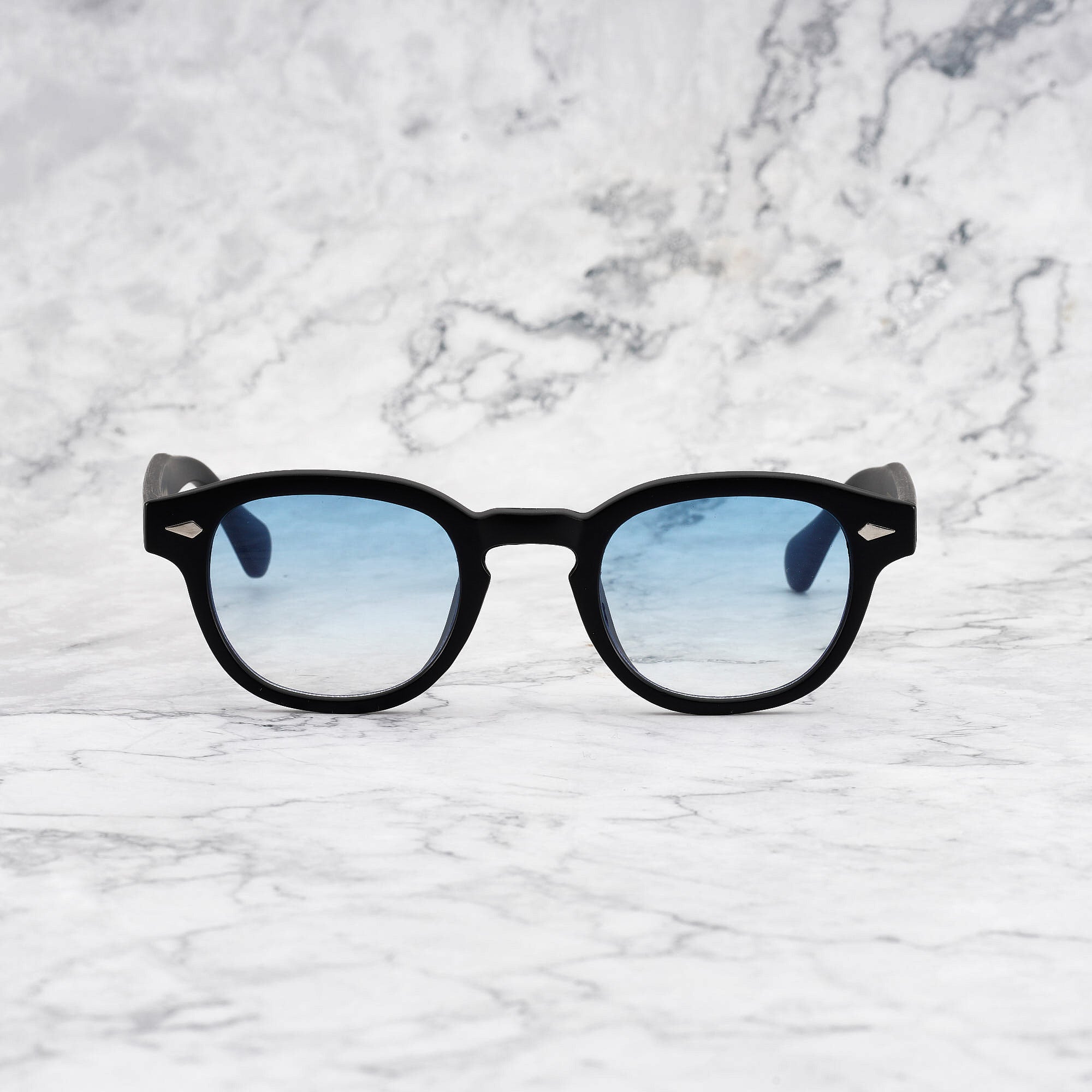 JOHNNY | Matt Black Frame | Gradient Blue Shades